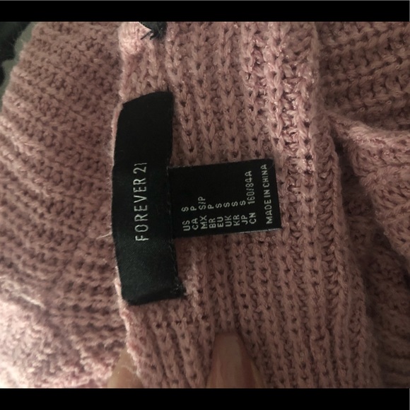 Forever21 twist back sweater S - Picture 3 of 3